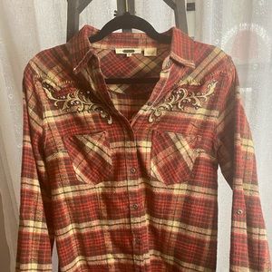 Miss Me Detailed Button Down